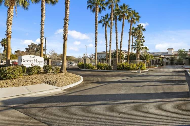 Driveway entrance to Nevada addiction treatment building