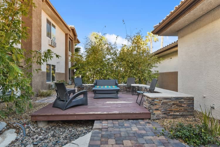 desert hope outdoor area