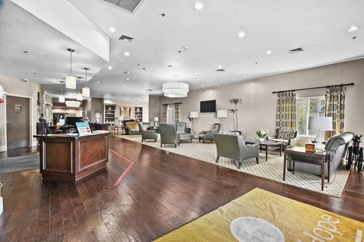 Lobby of Las Vegas rehab with chairs and front desk