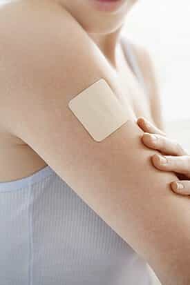 How to Apply a Nicotine Patch (with Pictures) - wikiHow